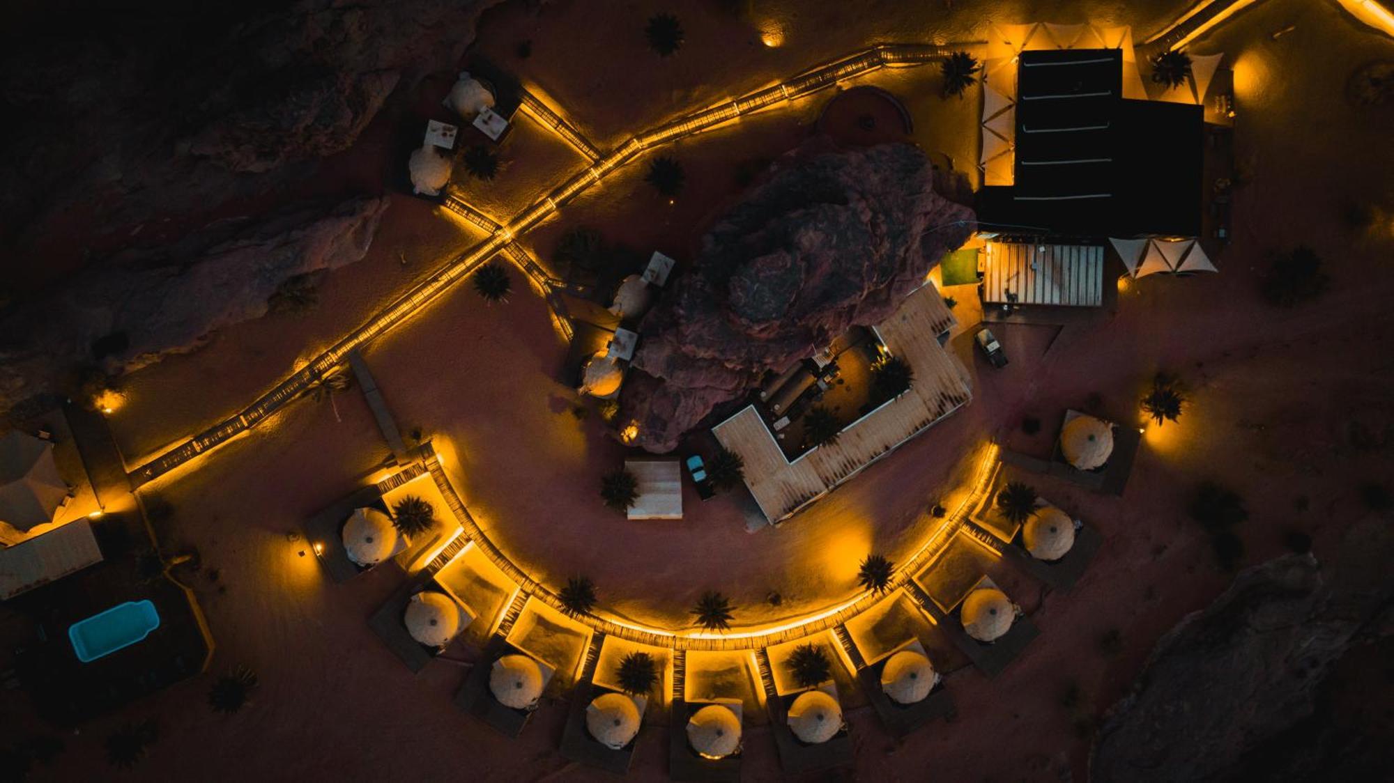Palmera Camp Wadi Rum Exterior photo